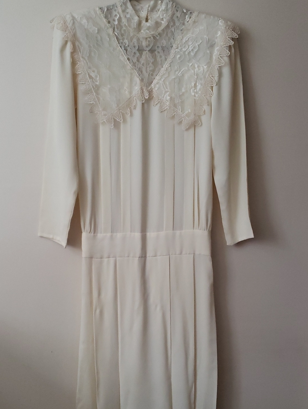 Vintage 80s Does 20s Jonathan Martin Cream Long-Sleeve Lace-Collar Dress